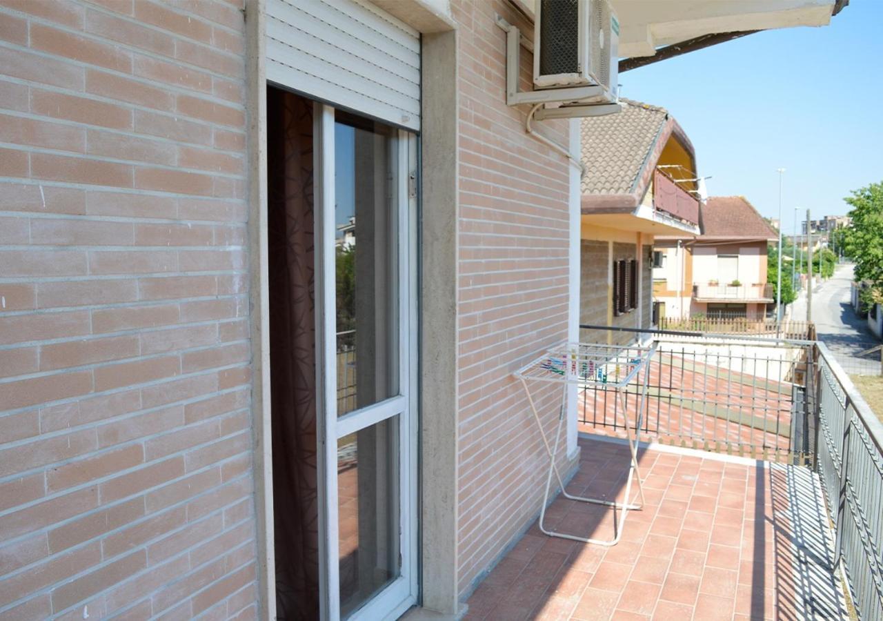 B&B Aquino In Terrazza מראה חיצוני תמונה