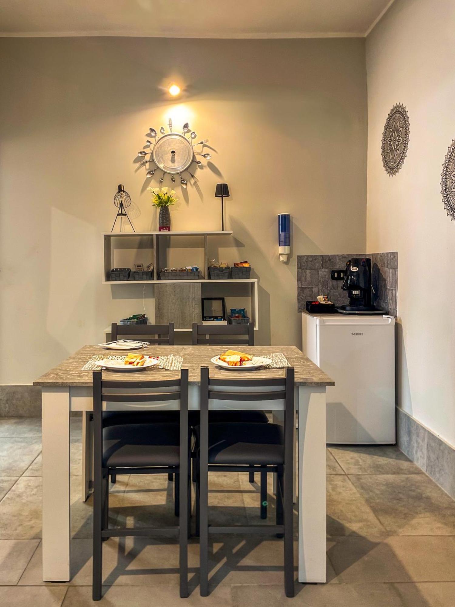 B&B Aquino In Terrazza מראה חיצוני תמונה